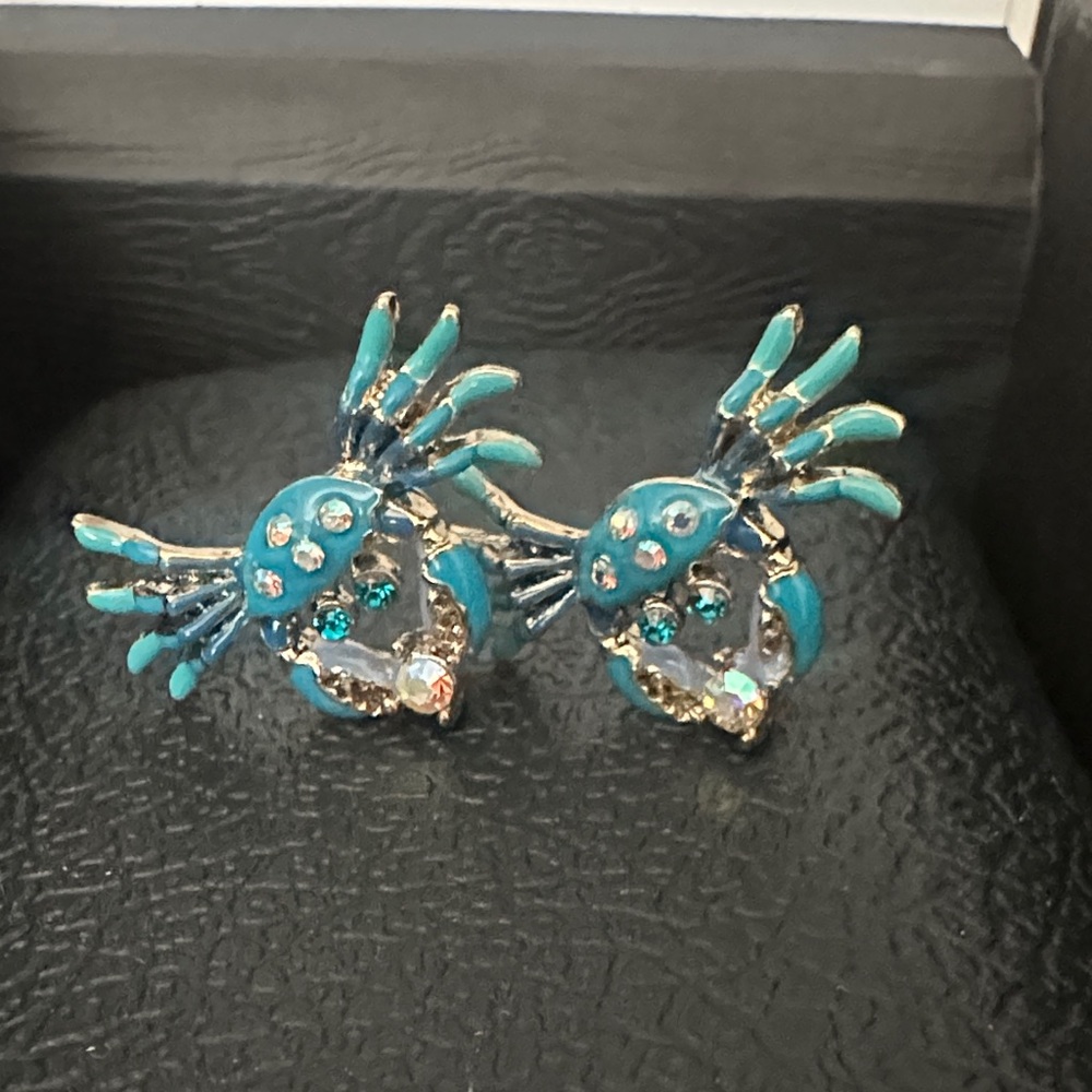 Betsey Johnson Elegant Blue Crab Earrings